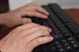 HSP・繊細さんが避けた方がいい仕事・職場の特徴5選